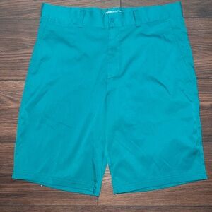NIKE Golf Standard Fit Dry Fit Shorts Size 32